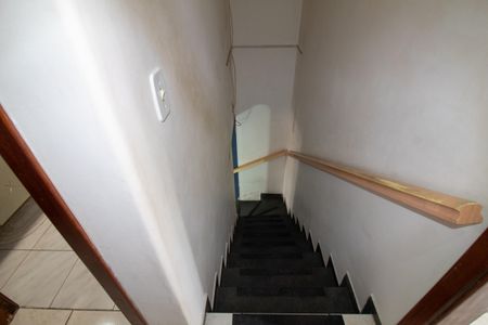 Casa à venda com 111m², 3 quartos e 1 vagaEscada