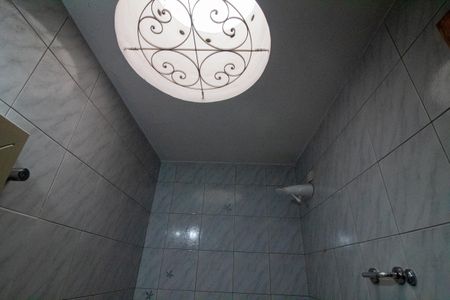 Casa à venda com 111m², 3 quartos e 1 vagaBanheiro