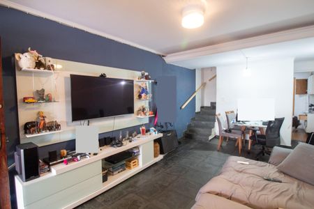 Casa à venda com 111m², 3 quartos e 1 vagaSala