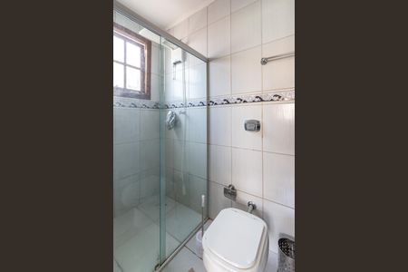 Casa à venda com 300m², 3 quartos e 2 vagasBanheiro da Suíte 1