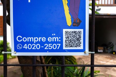 Casa à venda com 300m², 3 quartos e 2 vagasPlaquinha