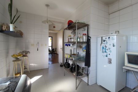 Apartamento à venda com 93m², 3 quartos e 2 vagasCozinha