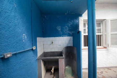 Casa à venda com 417m², 5 quartos e 3 vagas Casa à venda com 417m², 5 quartos e 3 vagasCasa 1 - Área de Serviço