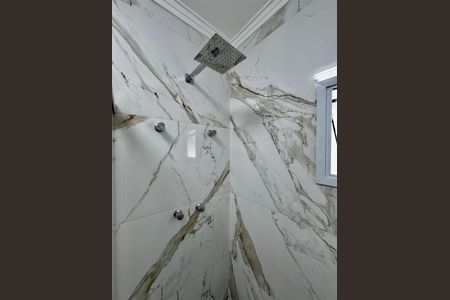 Casa à venda com 430m², 4 quartos e 6 vagas Casa à venda com 430m², 4 quartos e 6 vagasBanheiro Suíte 3