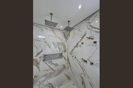 Casa à venda com 430m², 4 quartos e 6 vagas Casa à venda com 430m², 4 quartos e 6 vagasBanheiro Suíte 4