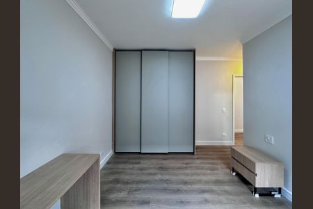 Casa à venda com 430m², 4 quartos e 6 vagas Casa à venda com 430m², 4 quartos e 6 vagasSuíte 3