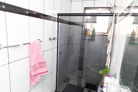 Apartamento à venda com 78m², 2 quartos e 1 vaga Apartamento à venda com 78m², 2 quartos e 1 vagaBanheiro Social
