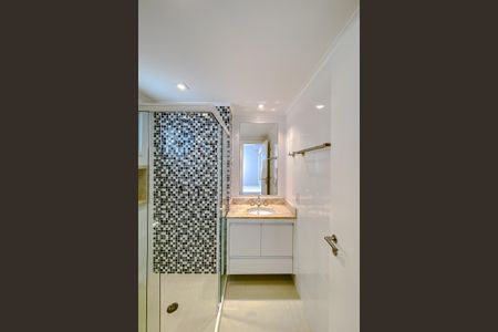 Apartamento à venda com 210m², 4 quartos e 3 vagasBanheiro da Suíte