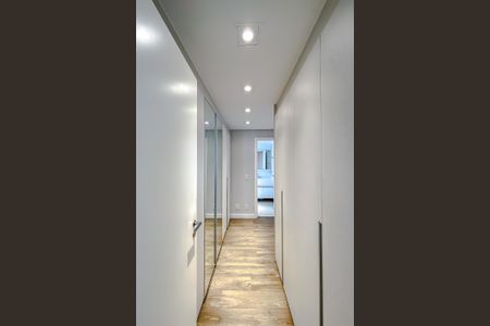 Apartamento à venda com 210m², 4 quartos e 3 vagasQuarto - Suíte 3 