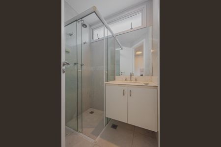 Apartamento à venda com 115m², 2 quartos e 2 vagasBanheiro da Suíte 1