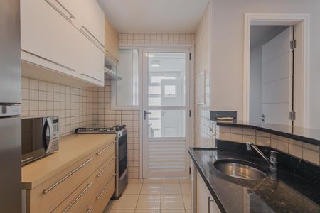 Apartamento à venda com 115m², 2 quartos e 2 vagasCozinha