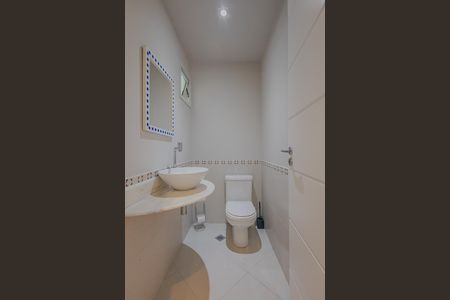 Apartamento à venda com 115m², 2 quartos e 2 vagasLavabo