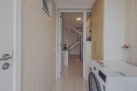Apartamento à venda com 115m², 2 quartos e 2 vagasÁrea de Serviço