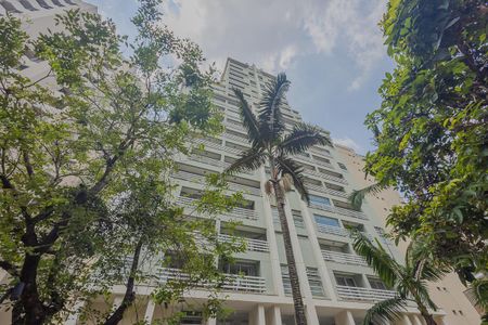Apartamento à venda com 115m², 2 quartos e 2 vagasFachada