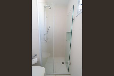 Apartamento à venda com 72m², 2 quartos e 1 vaga Apartamento à venda com 72m², 2 quartos e 1 vagaBanheiro da Suíte 2