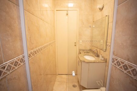 Casa de condomínio à venda com 100m², 3 quartos e 2 vagasBanheiro do Quarto 3