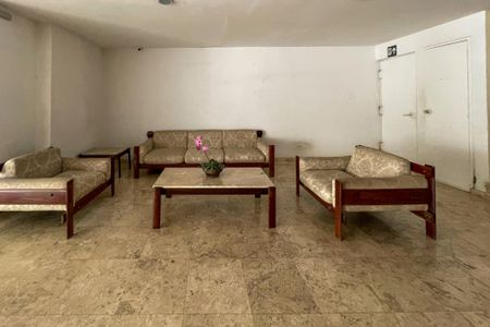 Apartamento à venda com 85m², 2 quartos e 1 vagaHall de entrada