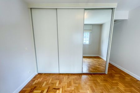 Apartamento à venda com 85m², 2 quartos e 1 vagaQuarto 2
