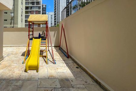 Apartamento à venda com 85m², 2 quartos e 1 vagaÁrea comum - Playground