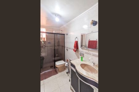 Casa à venda com 300m², 5 quartos e 4 vagas Casa à venda com 300m², 5 quartos e 4 vagasBanheiro 3