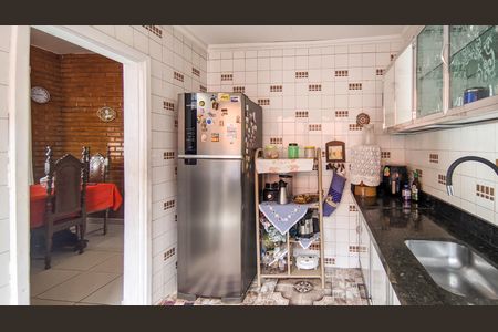 Casa à venda com 300m², 5 quartos e 4 vagas Casa à venda com 300m², 5 quartos e 4 vagasCozinha