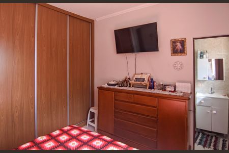 Casa à venda com 300m², 5 quartos e 4 vagas Casa à venda com 300m², 5 quartos e 4 vagasQuarto 2