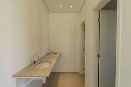 Casa de condomínio para alugar com 300m², 2 quartos e 4 vagasLavabo