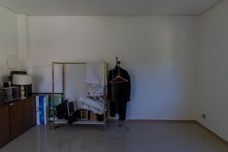 Casa de condomínio para alugar com 300m², 2 quartos e 4 vagasSuíte 2