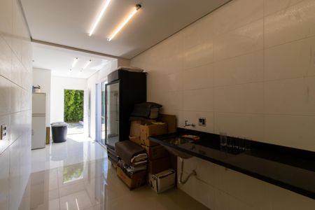 Casa de condomínio para alugar com 300m², 2 quartos e 4 vagasÁrea de Serviço