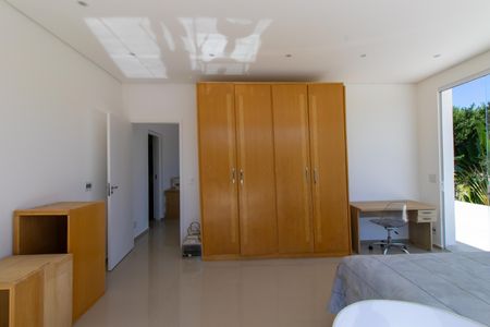 Casa de condomínio para alugar com 300m², 2 quartos e 4 vagasSuíte 1