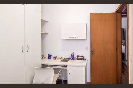 Apartamento à venda com 180m², 4 quartos e 2 vagasQuarto 3