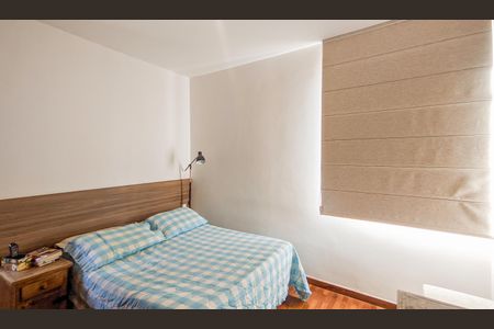 Apartamento à venda com 180m², 4 quartos e 2 vagasQuarto 2