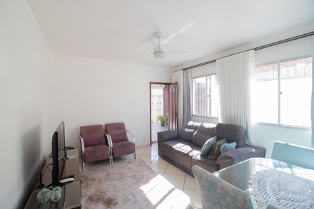 Apartamento à venda com 68m², 2 quartos e 1 vagaSala