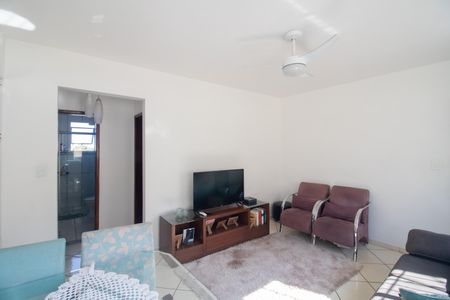 Apartamento à venda com 68m², 2 quartos e 1 vagaSala