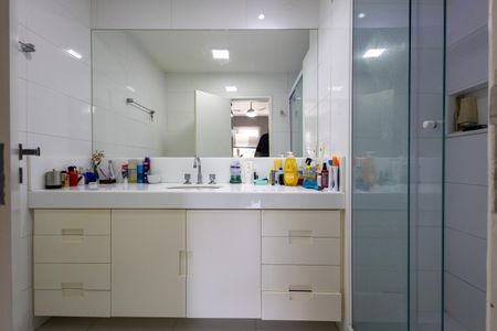 Apartamento à venda com 100m², 3 quartos e 1 vagaBanheiro Suite