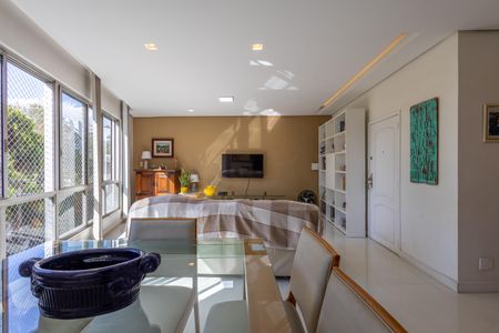 Apartamento à venda com 100m², 3 quartos e 1 vagaSala