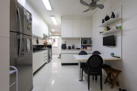 Apartamento à venda com 100m², 3 quartos e 1 vagaCozinha