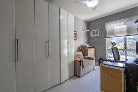 Apartamento à venda com 100m², 3 quartos e 1 vagaQuarto Suite