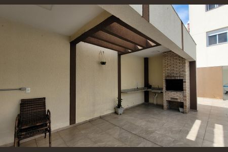 Apartamento à venda com 58m², 2 quartos e 2 vagasChurrasqueira