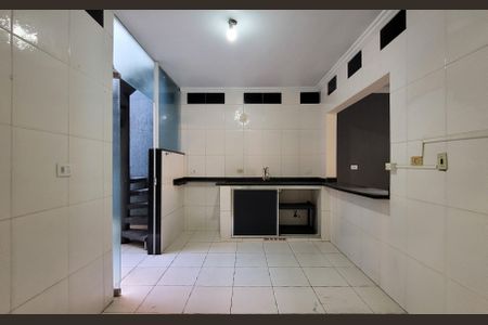 Casa à venda com 220m², 2 quartos e 6 vagasCozinha