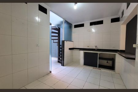 Casa à venda com 220m², 2 quartos e 6 vagasCozinha