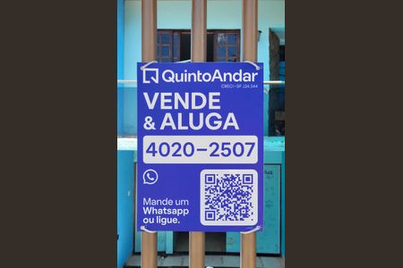 Casa à venda com 220m², 2 quartos e 6 vagasPlaca