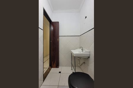 Casa à venda com 220m², 2 quartos e 6 vagasBanheiro 2