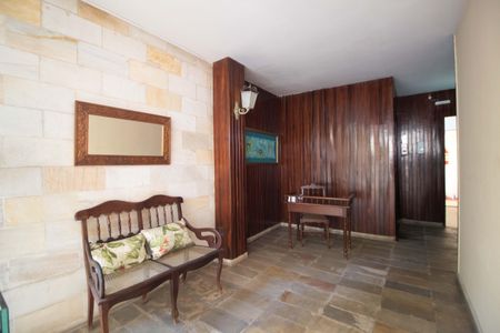 Apartamento para alugar com 47m², 1 quarto e sem vagaÁrea comum - Portaria