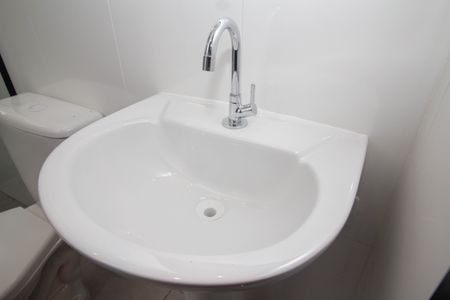 Casa de condomínio para alugar com 25m², 1 quarto e sem vagaBanheiro