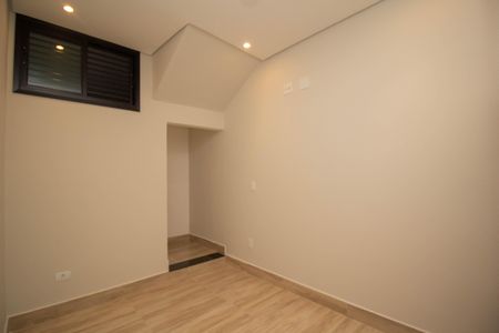Casa de condomínio para alugar com 25m², 1 quarto e sem vagaQuarto