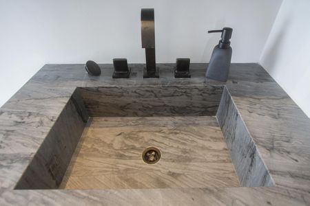 Studio à venda com 76m², 1 quarto e 2 vagasBanheiro