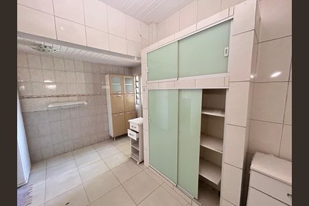 Casa para alugar com 200m², 5 quartos e 1 vagaCozinha