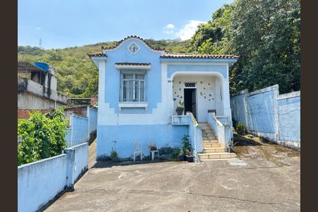 Casa para alugar com 200m², 5 quartos e 1 vagaFachada