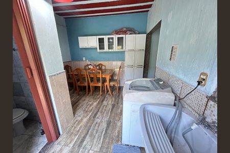 Casa para alugar com 200m², 5 quartos e 1 vagaÁrea de Serviço Casa 2